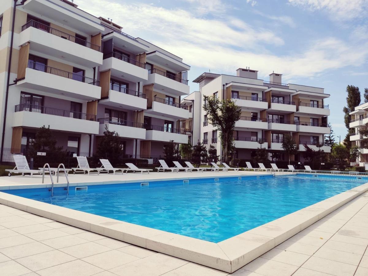 Апартаменты Apartament Azzurro Устроне-Морске Экстерьер фото